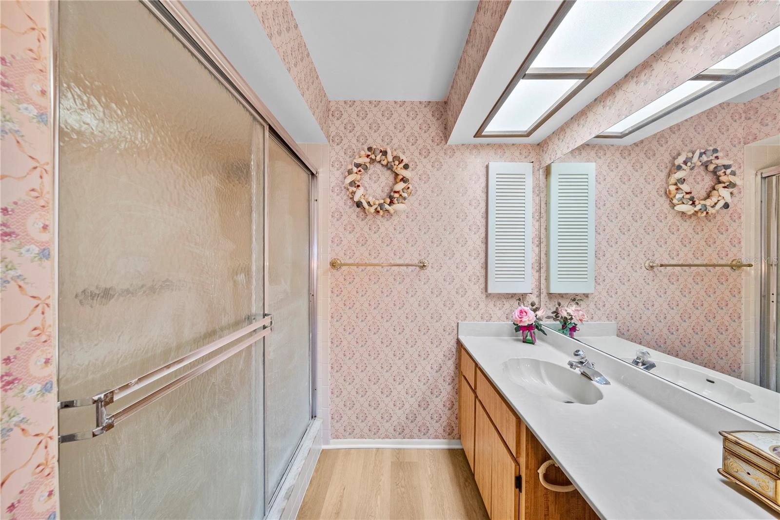 HIGHLAND LAKES VILLAS ON THE GREEN - Residential