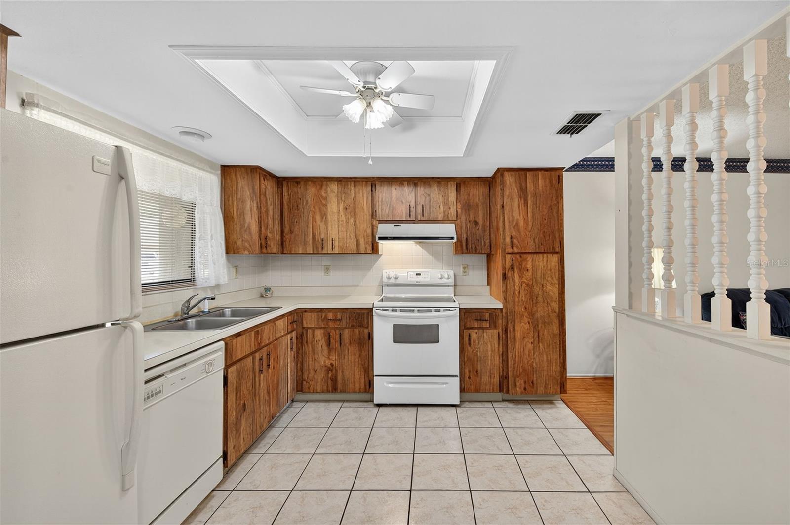 2521 OAKLEAF LANE 28C