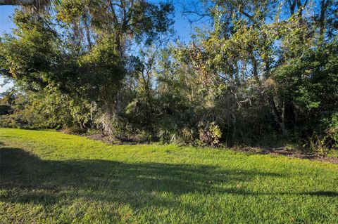 A home in TARPON SPRINGS