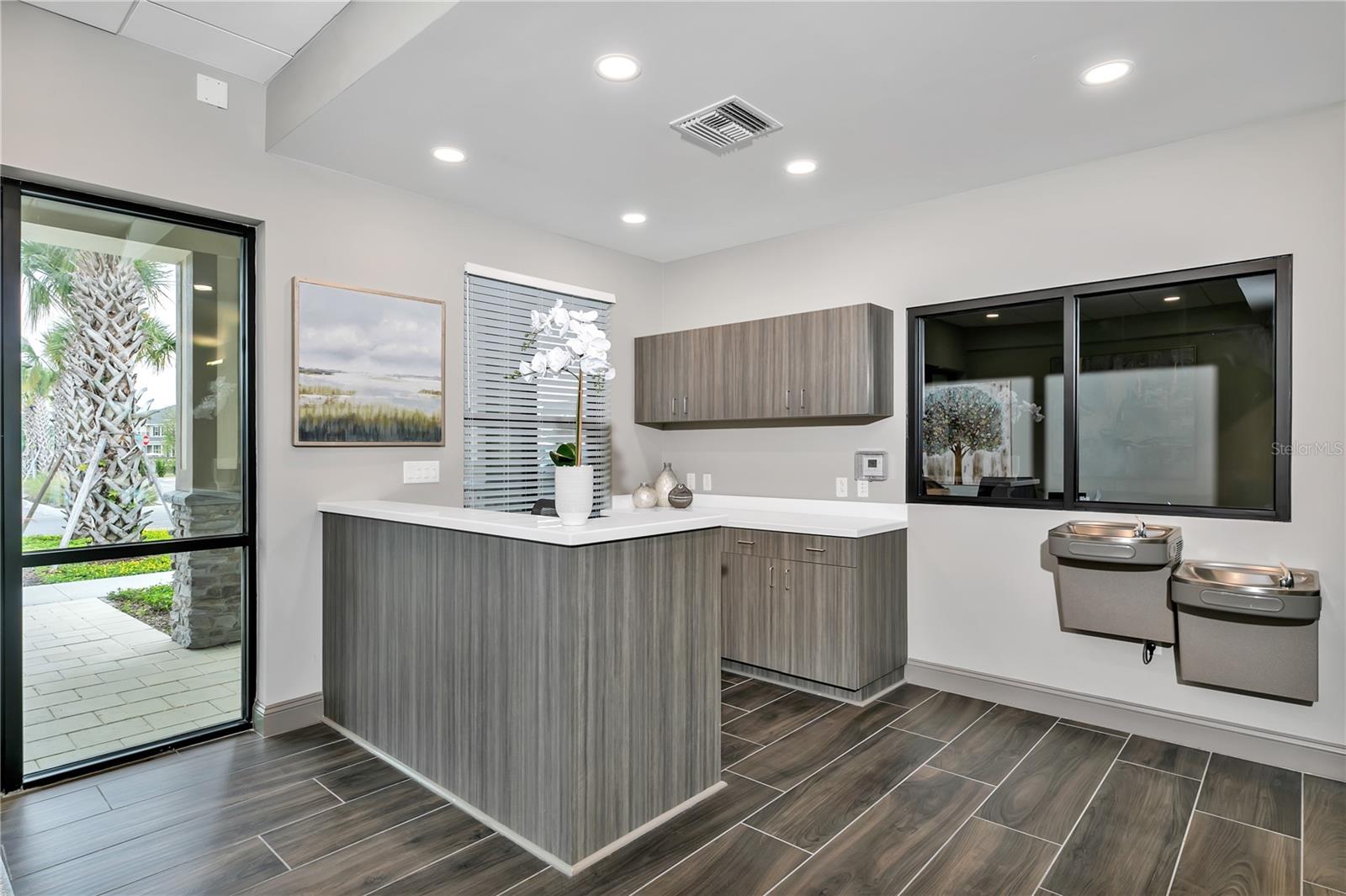 TOHOQUA 32S - Residential