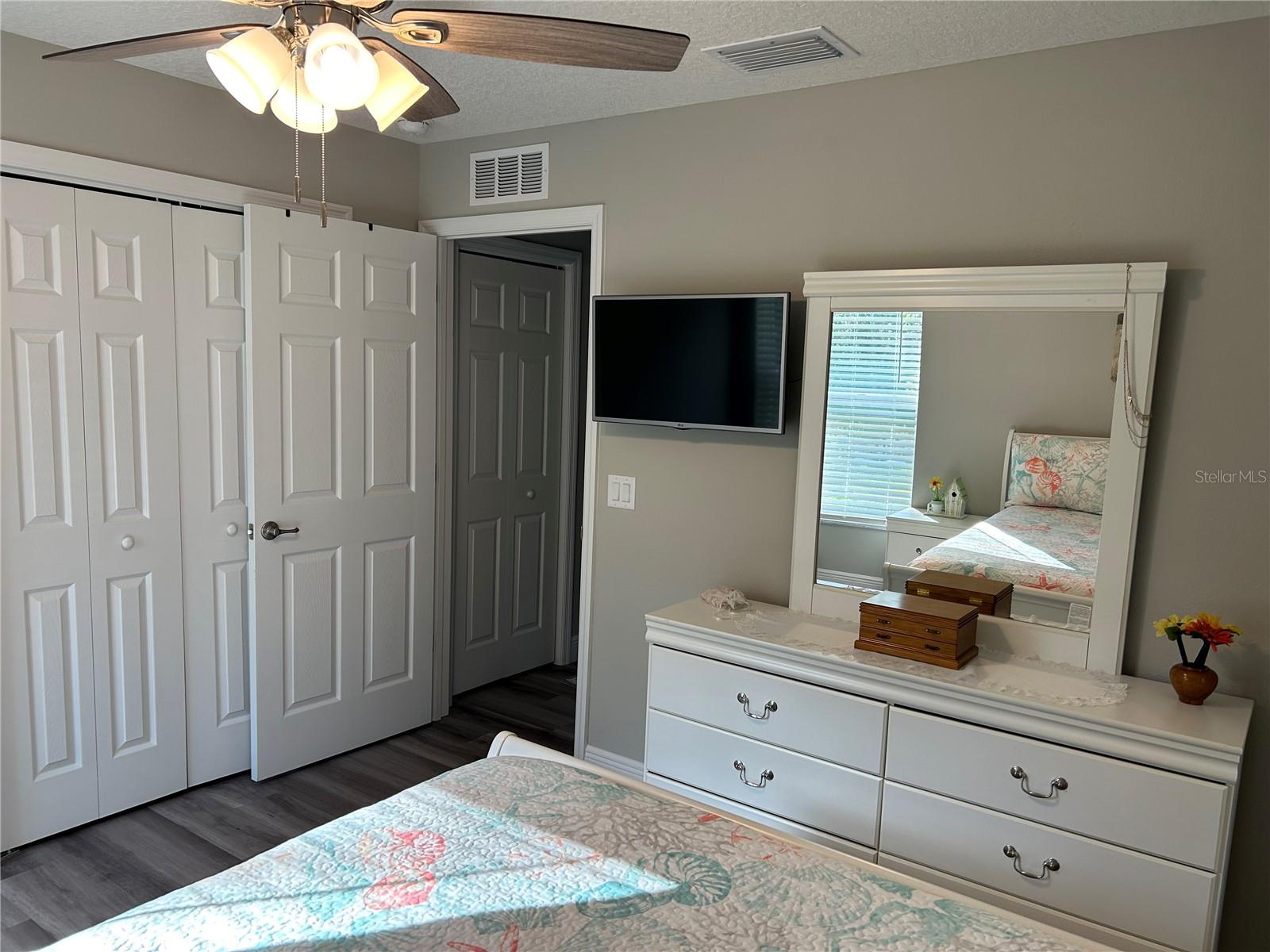 CITRUS SPGS UNIT 06 - Residential