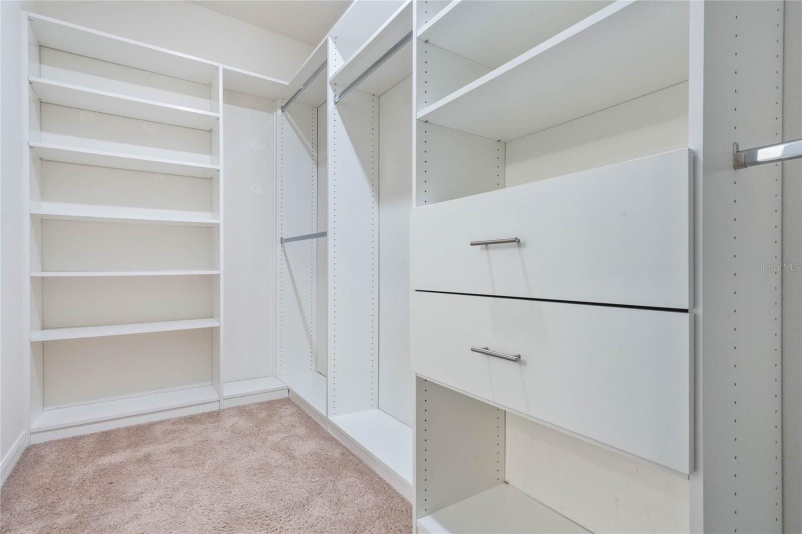 WATERLEIGH - Residential