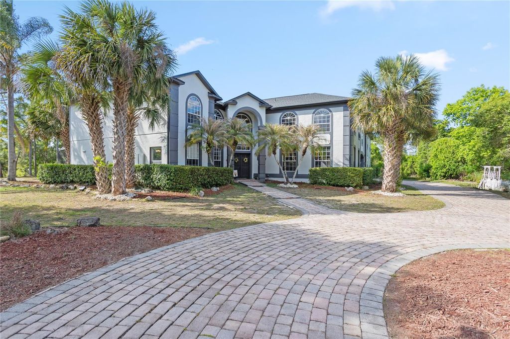 Photo of 1140 Gallant Fox Way, Chuluota, FL 32766 (MLS # O6401309)