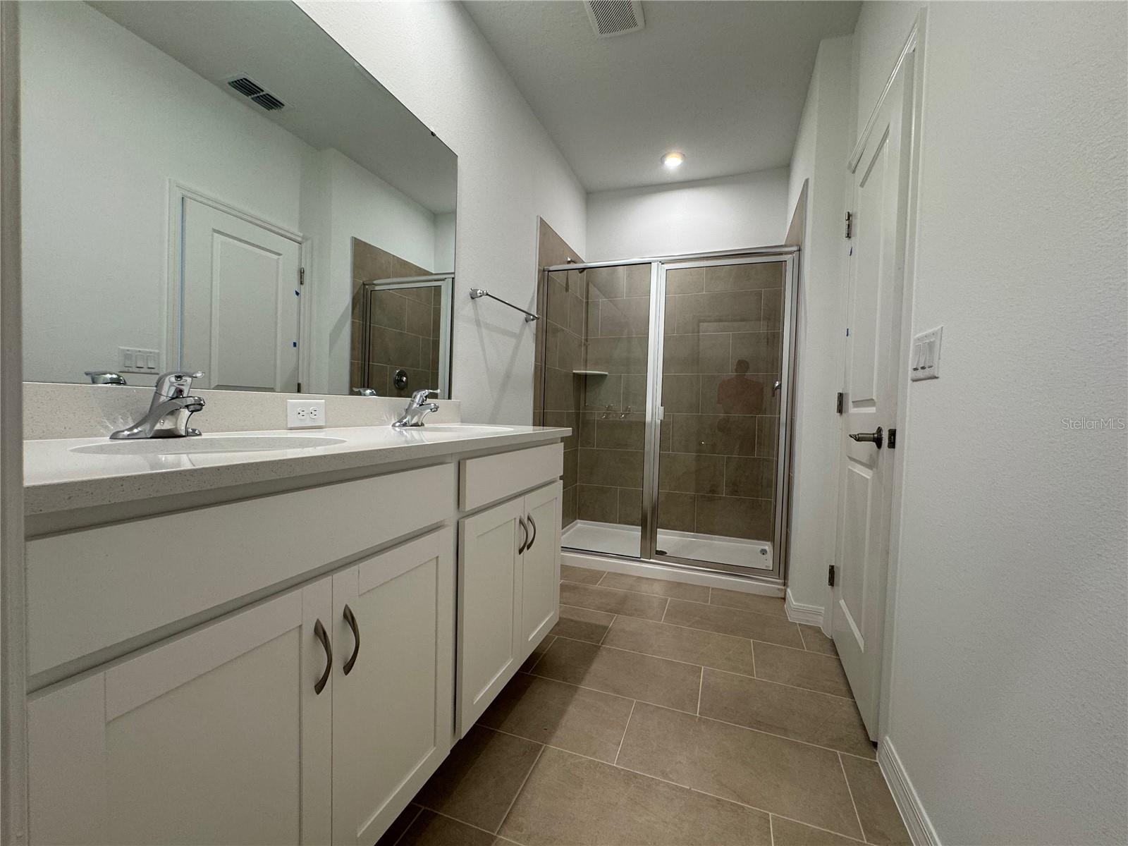 SPRINGWALK AT THE JUNCTION - Residential Lease