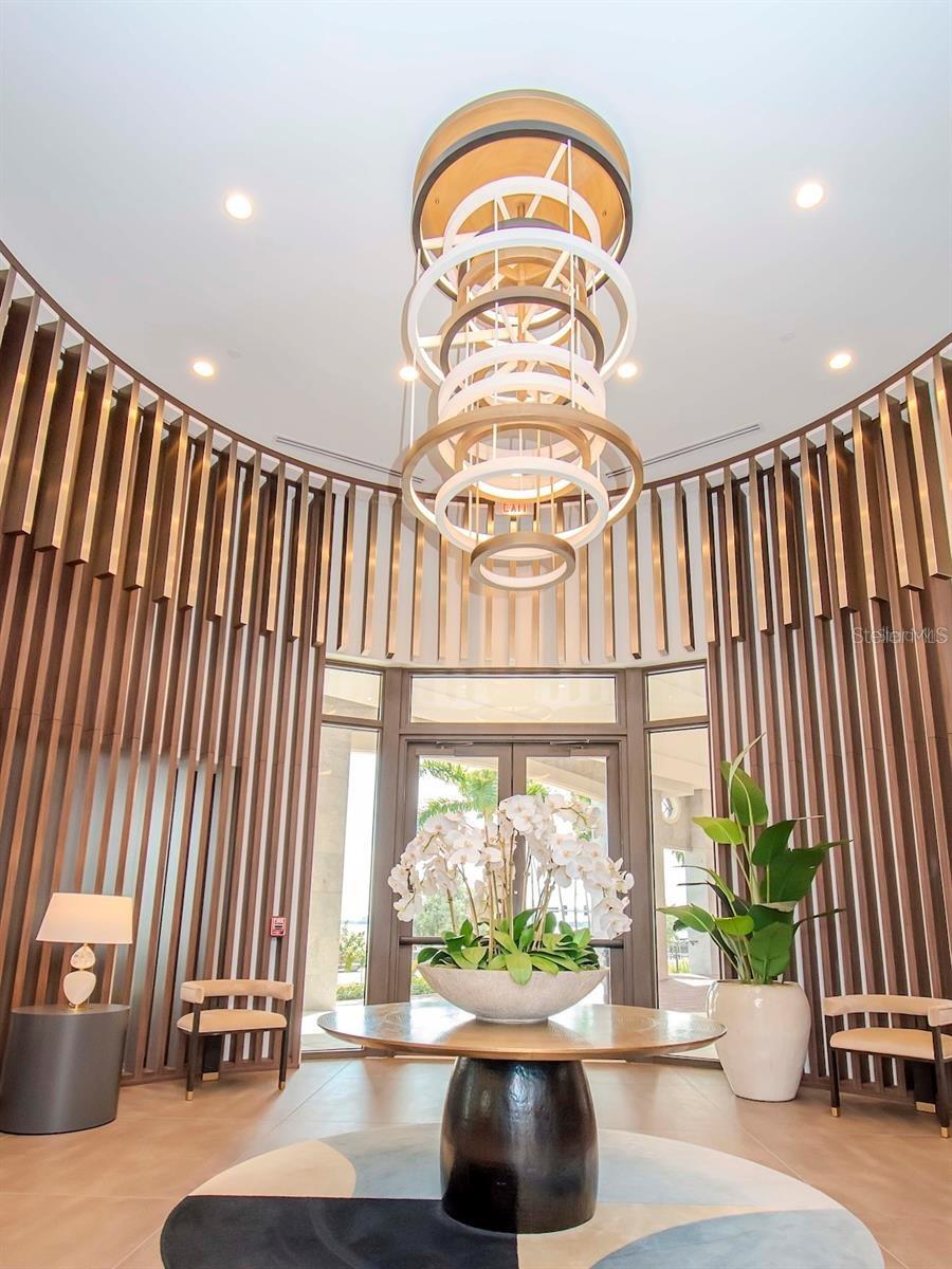 HYDE PARK HOUSE - Residential Lease