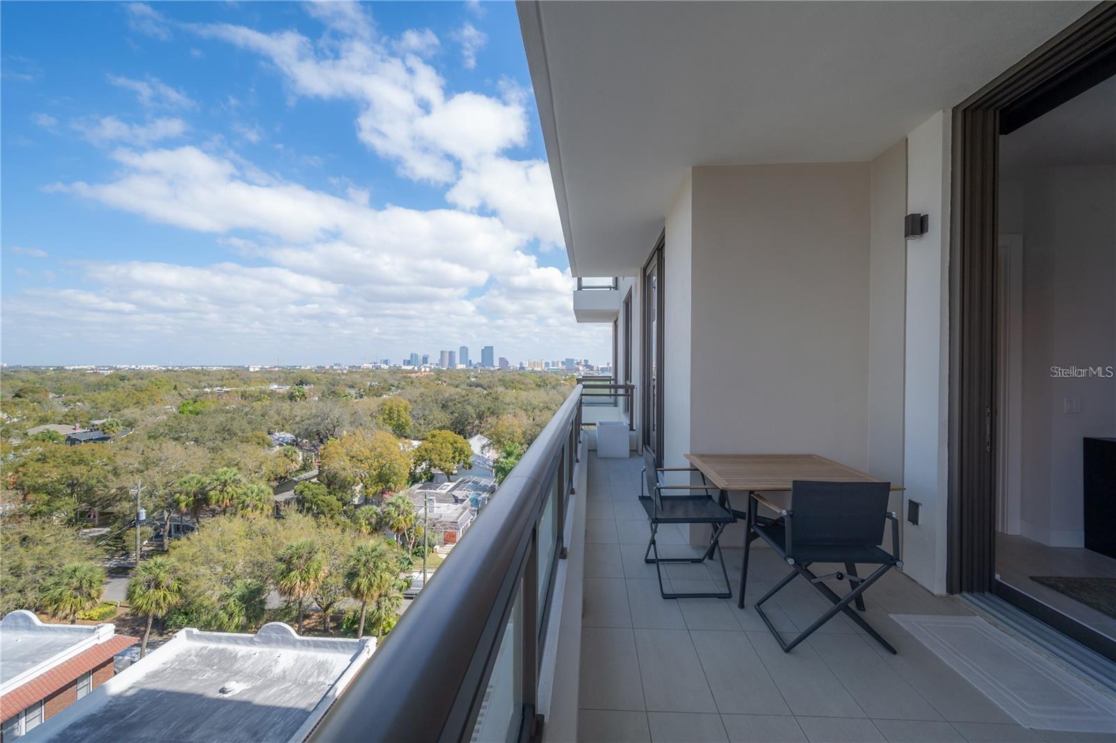 HYDE PARK HOUSE - Residential Lease