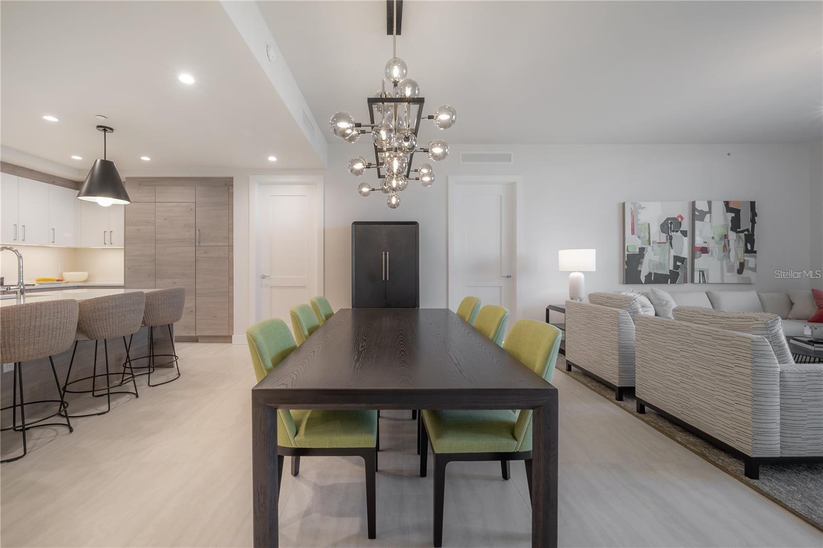 HYDE PARK HOUSE - Residential Lease