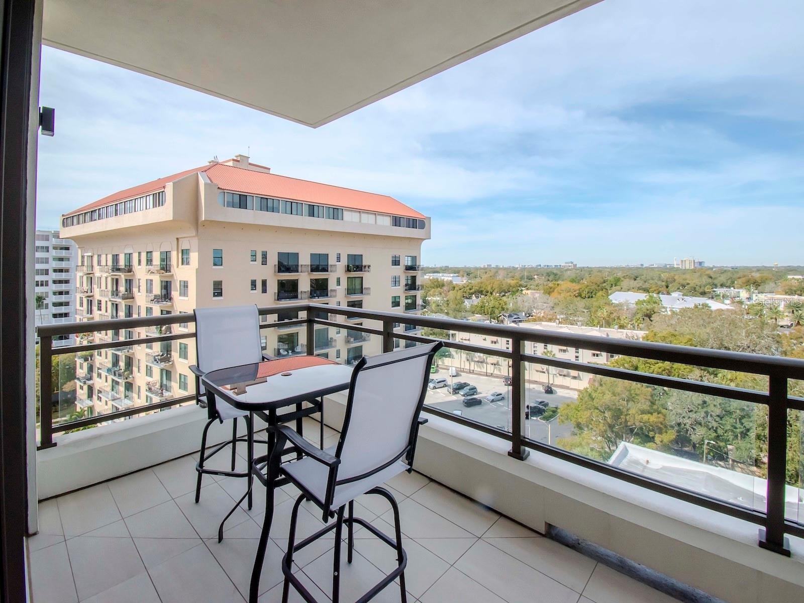 HYDE PARK HOUSE - Residential Lease
