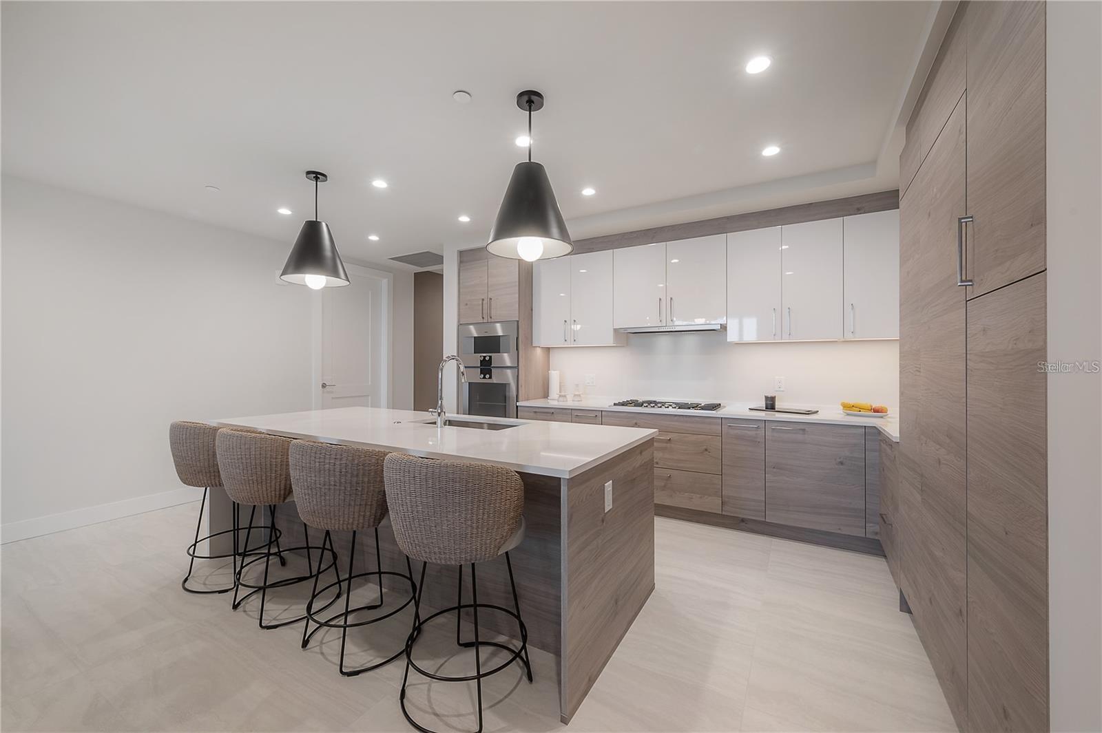 HYDE PARK HOUSE - Residential Lease