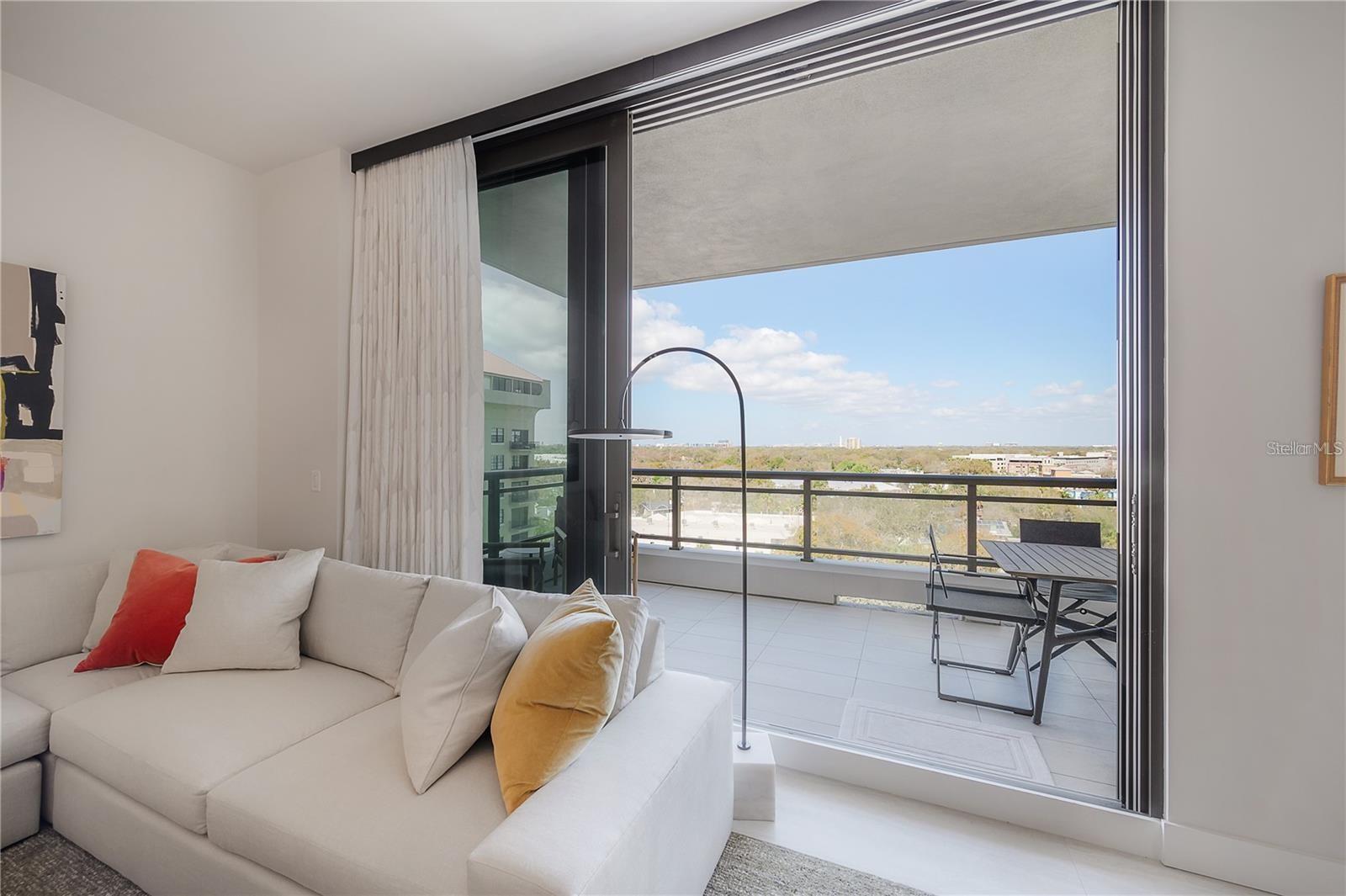 HYDE PARK HOUSE - Residential Lease