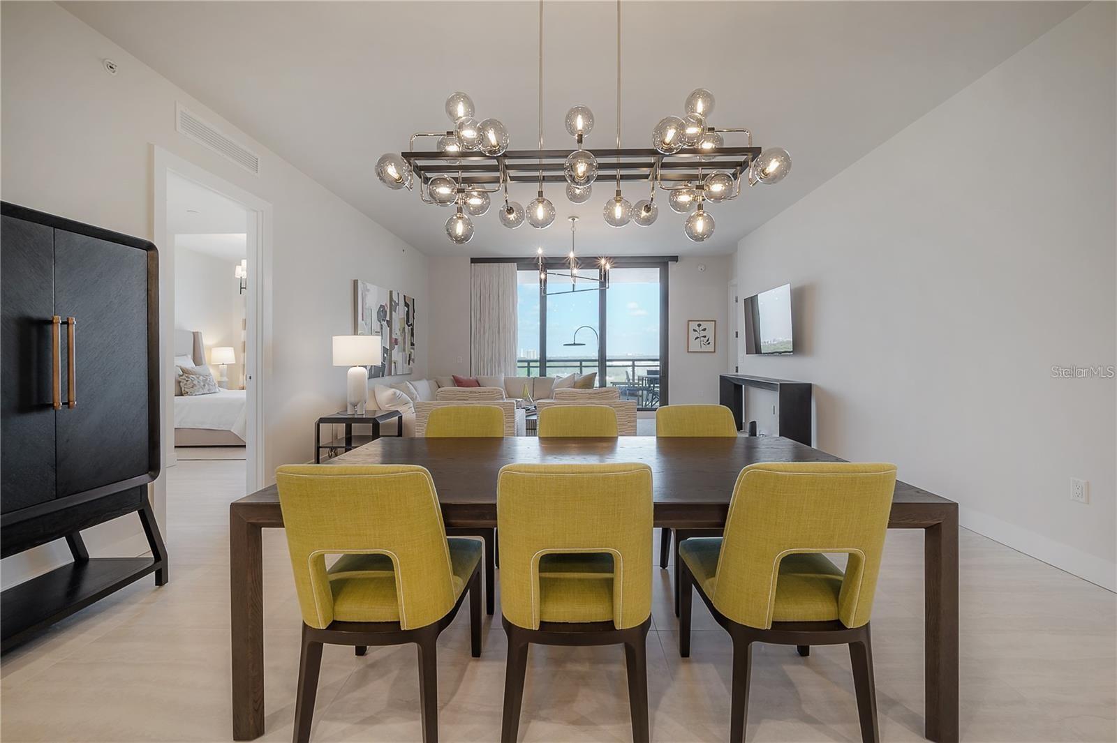 HYDE PARK HOUSE - Residential Lease