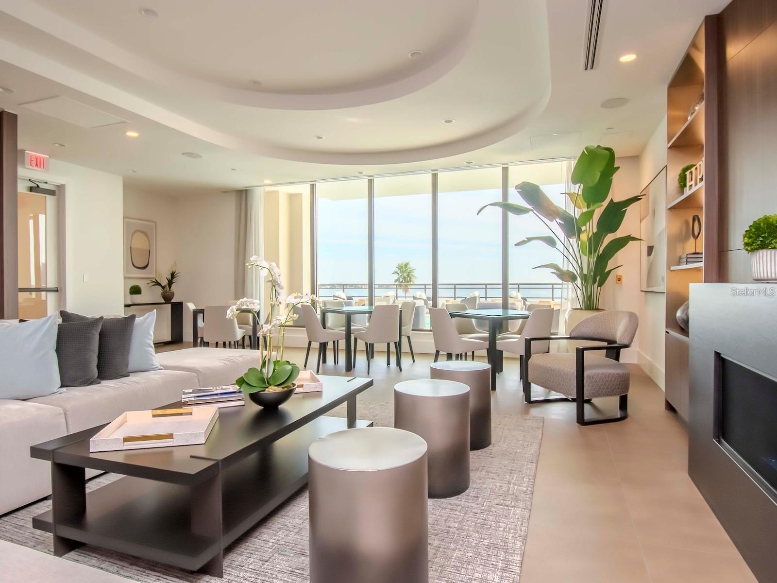 HYDE PARK HOUSE - Residential Lease