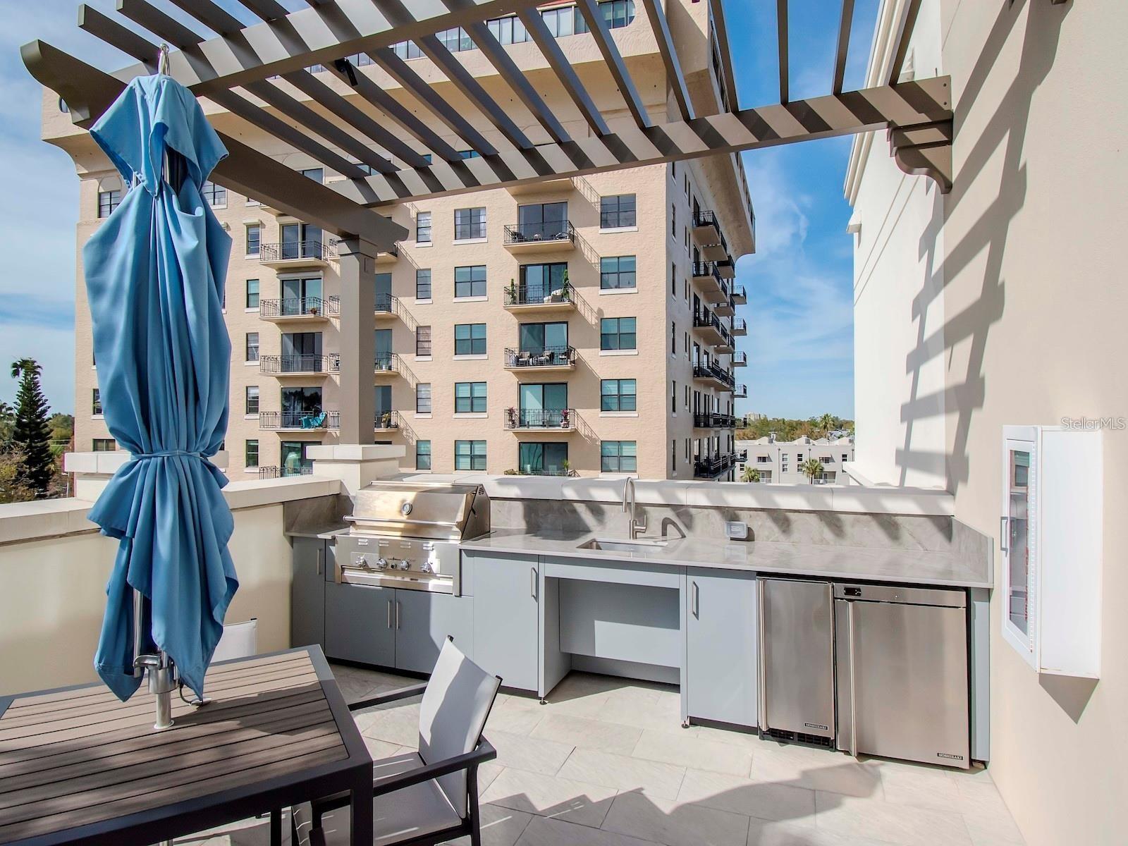 HYDE PARK HOUSE - Residential Lease