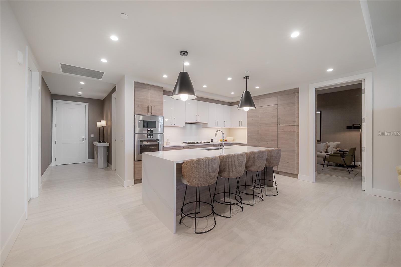 HYDE PARK HOUSE - Residential Lease
