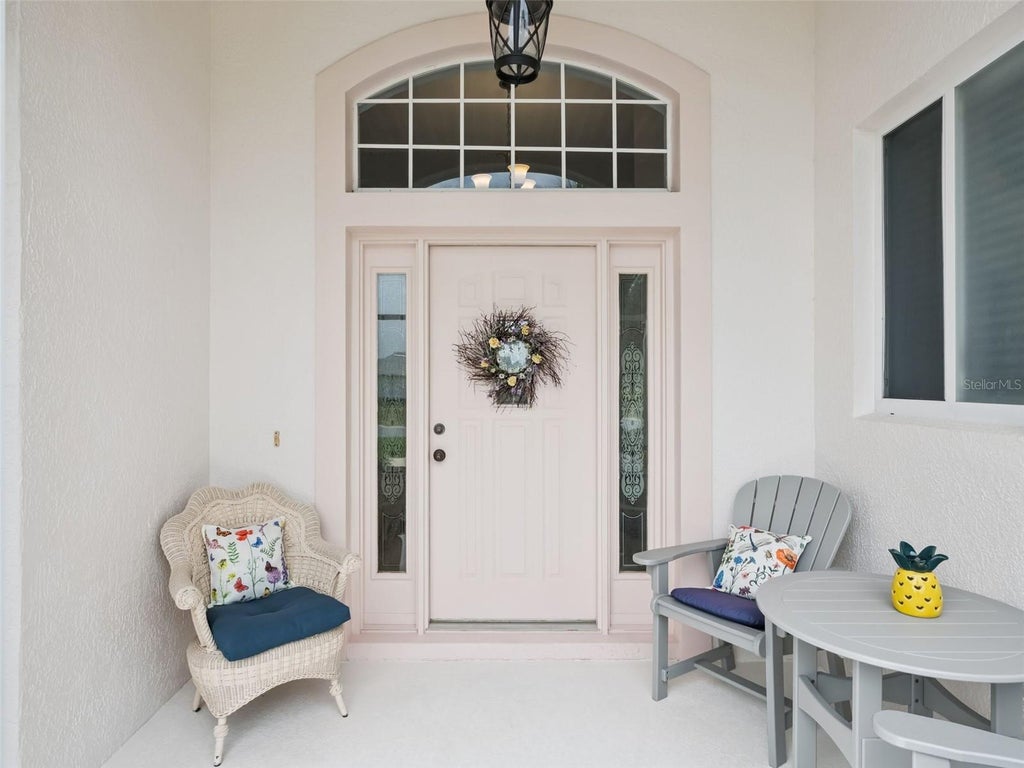 Photo of 21115 Royal St Georges Lane, Leesburg, FL 34748 (MLS # G5115585)