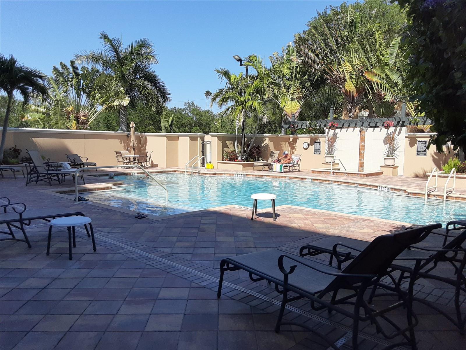 BROADWAY PROMENADE - Residential Lease