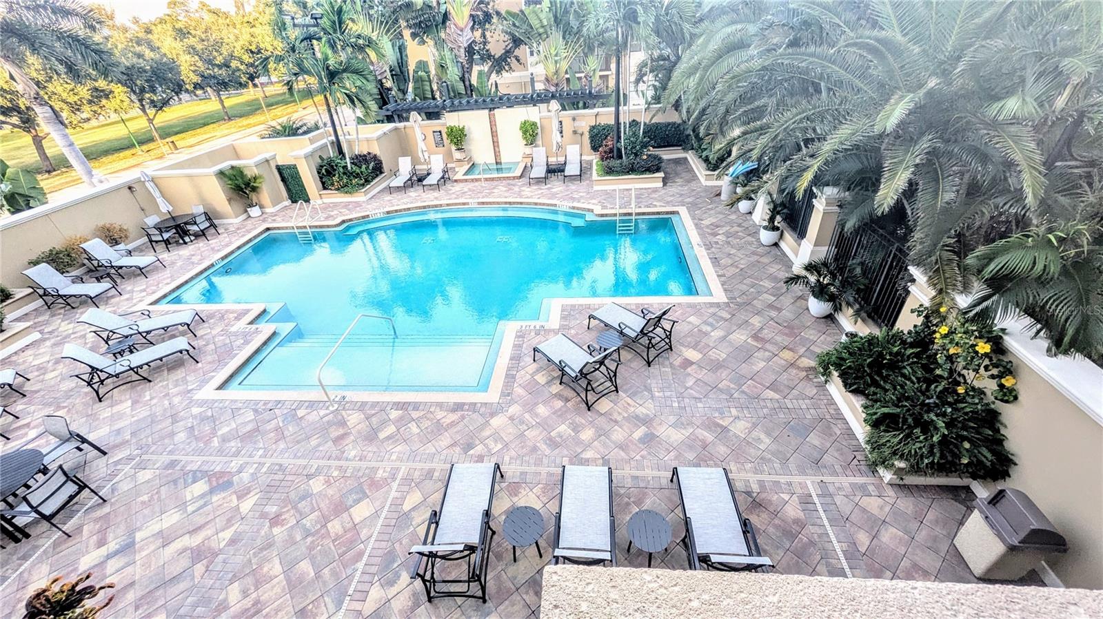 BROADWAY PROMENADE - Residential Lease
