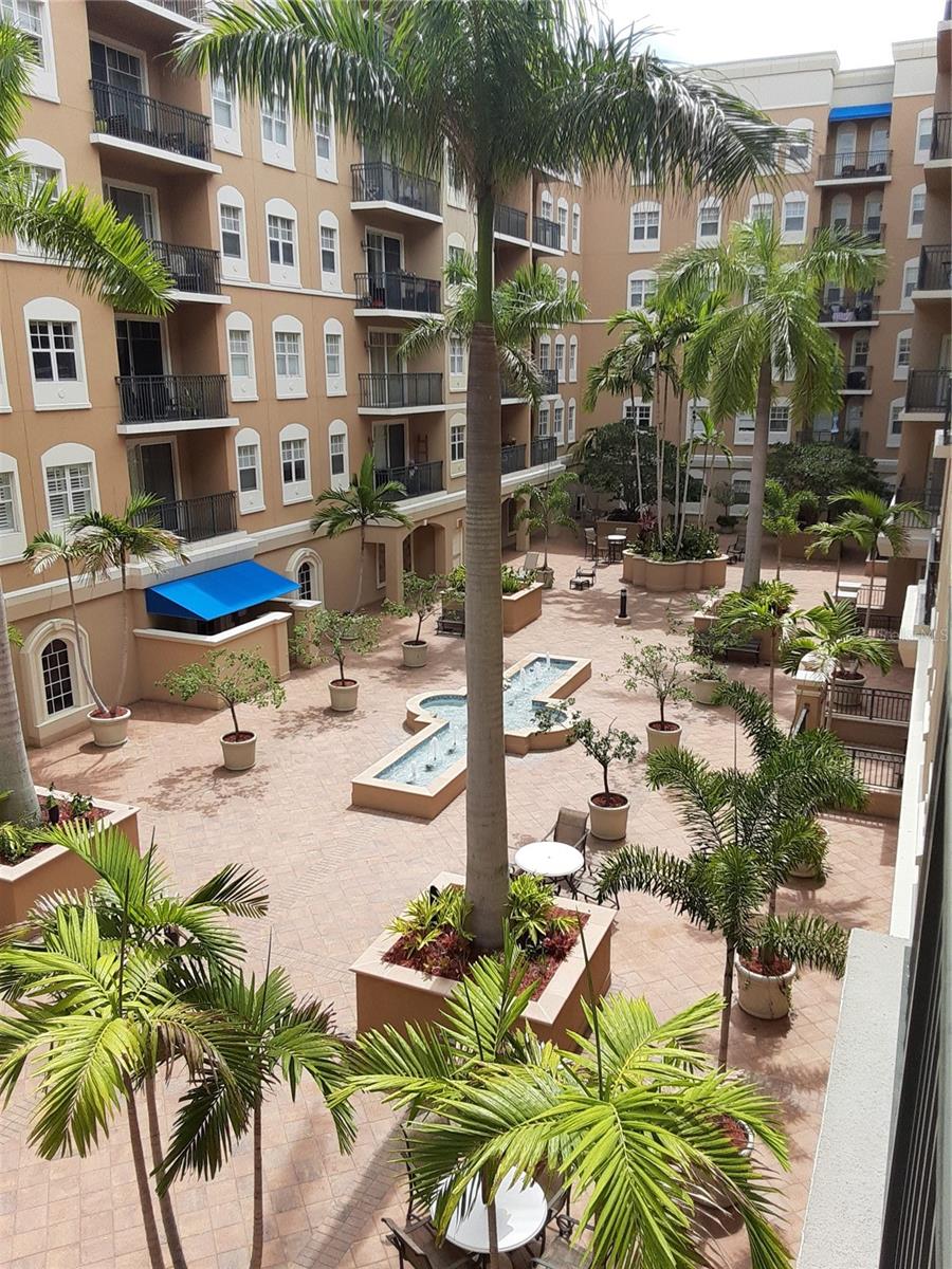 BROADWAY PROMENADE - Residential Lease