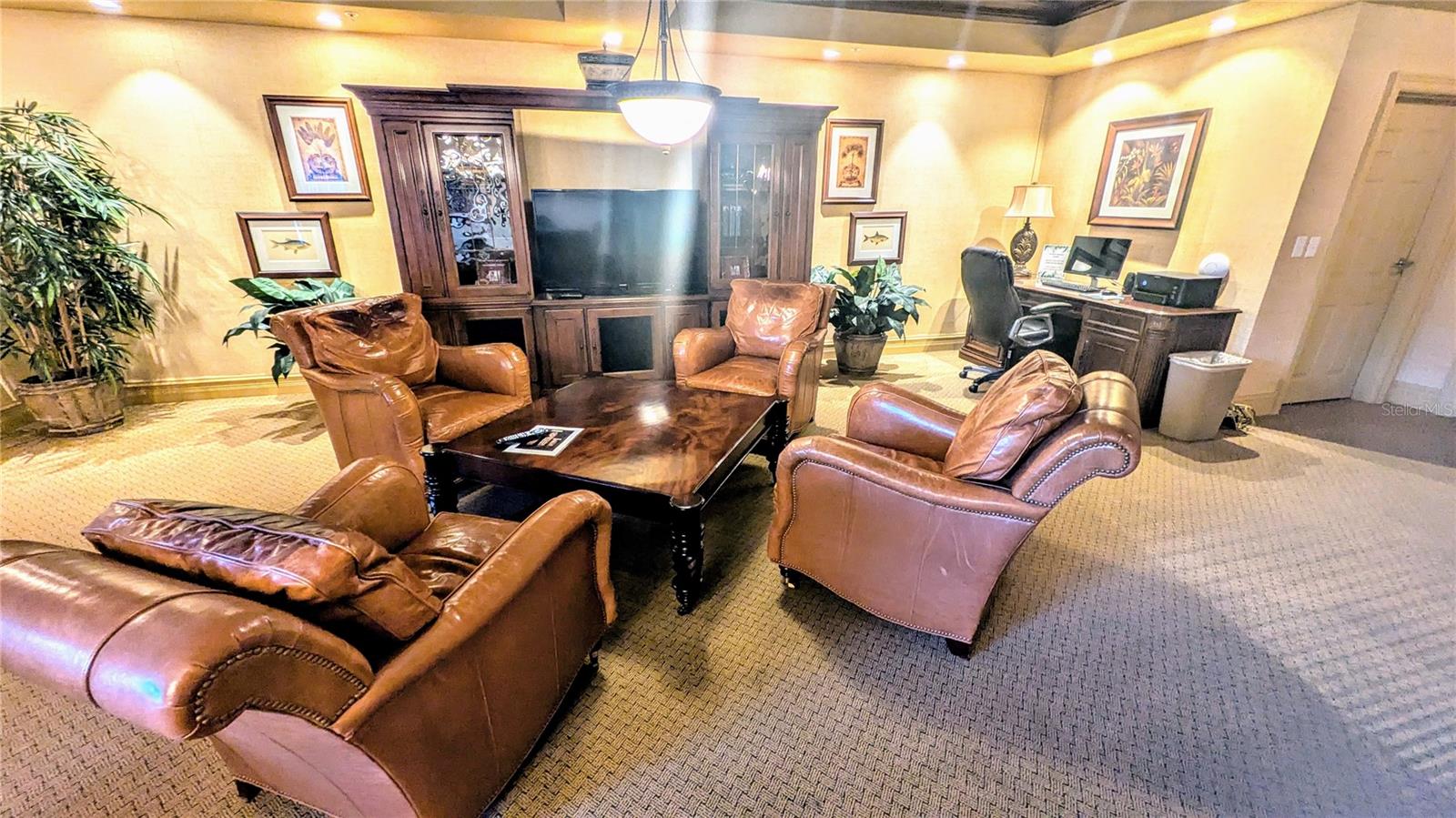 BROADWAY PROMENADE - Residential Lease