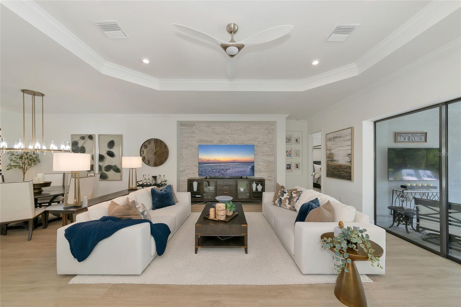 AZARIO ESPLANADE - Residential