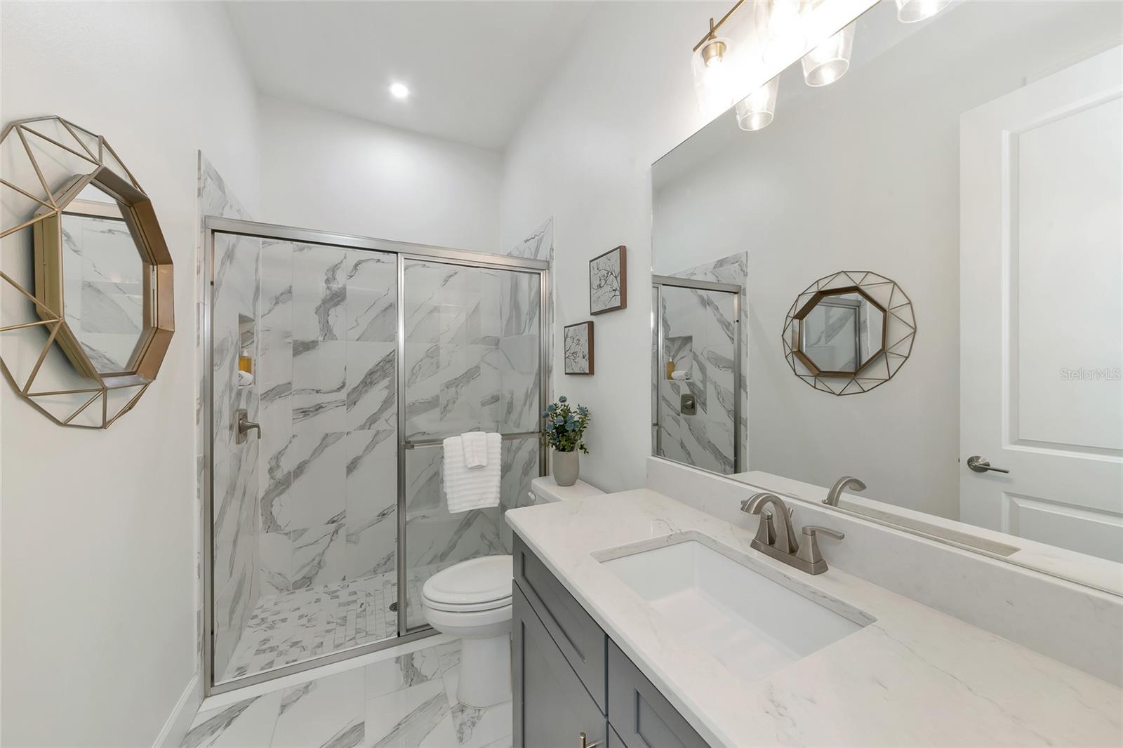 AZARIO ESPLANADE - Residential