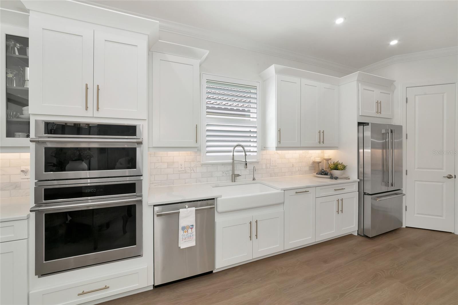 AZARIO ESPLANADE - Residential