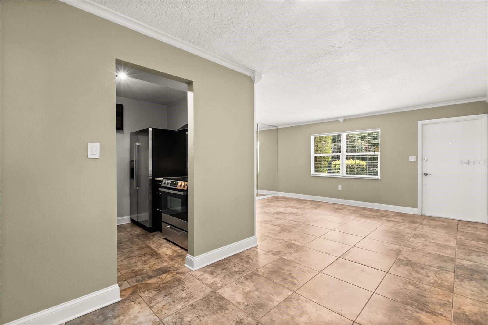 LAKESIDE MANOR APTS CONDO - Residential