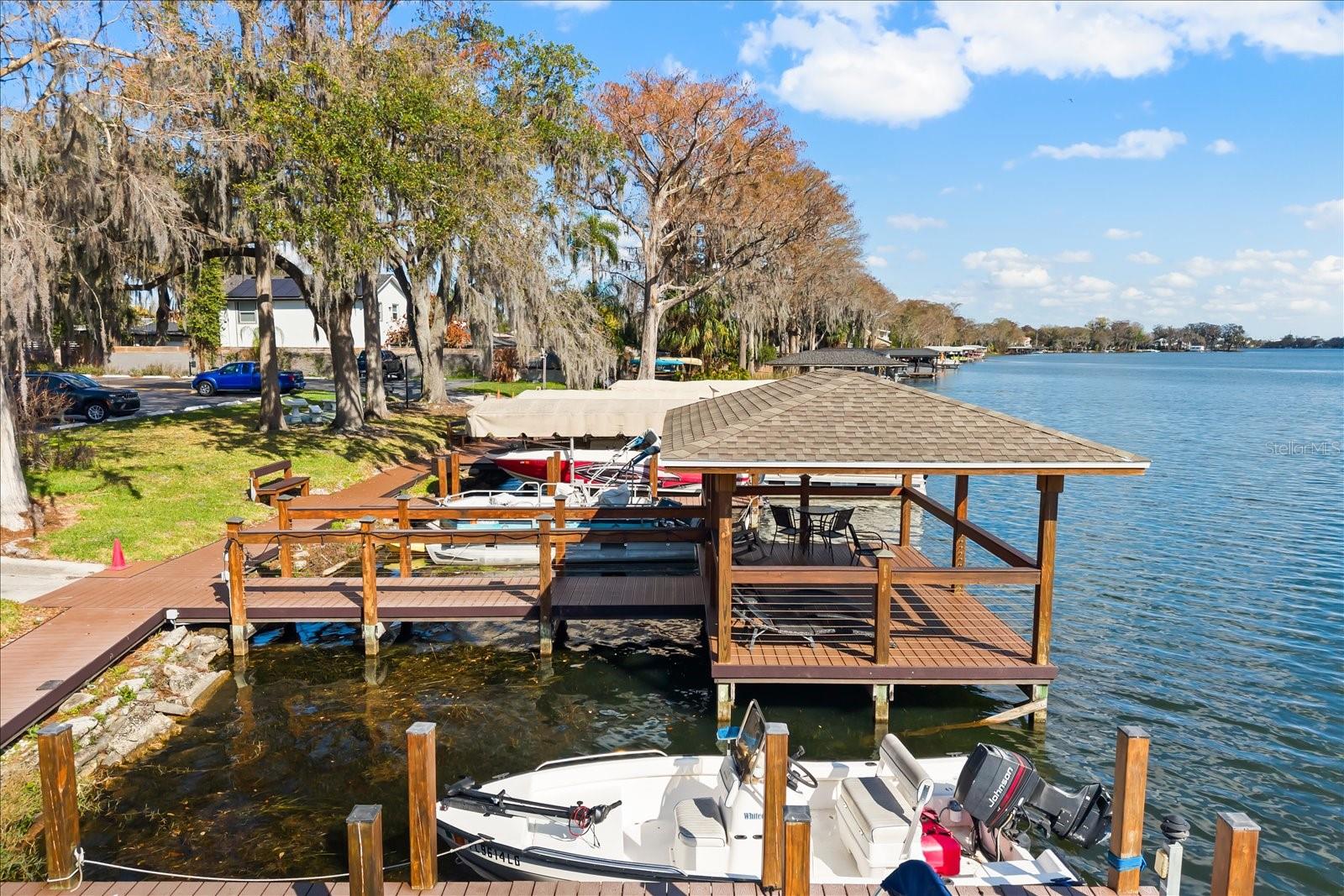 LAKESIDE MANOR APTS CONDO - Residential