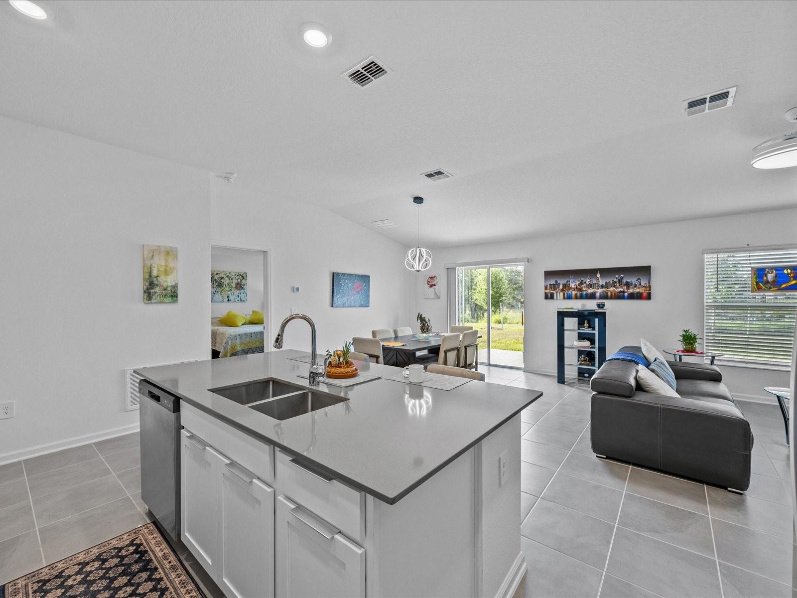 ASTONIA NORTH - Residential