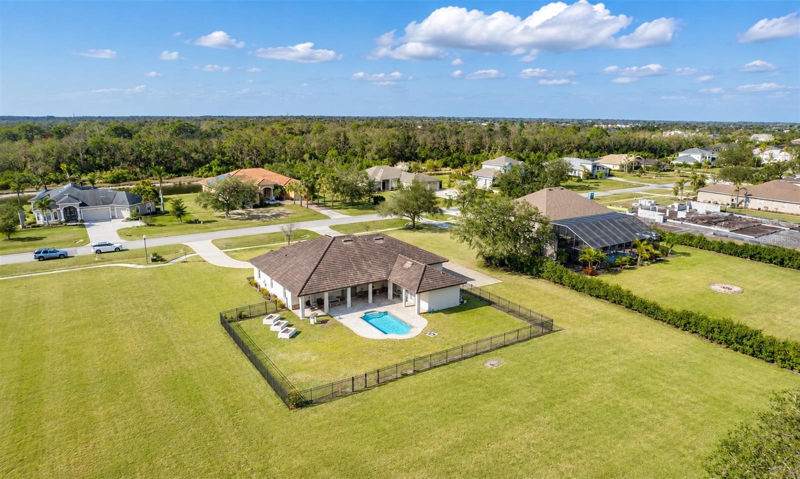 3310 TWIN RIVERS TRAIL
