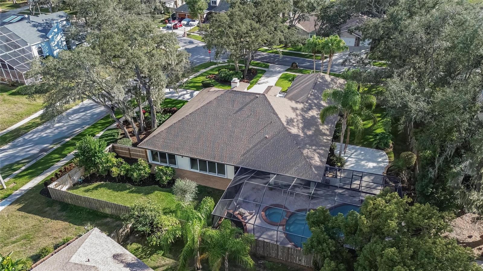 BARRINGTON OAKS EAST - Residential