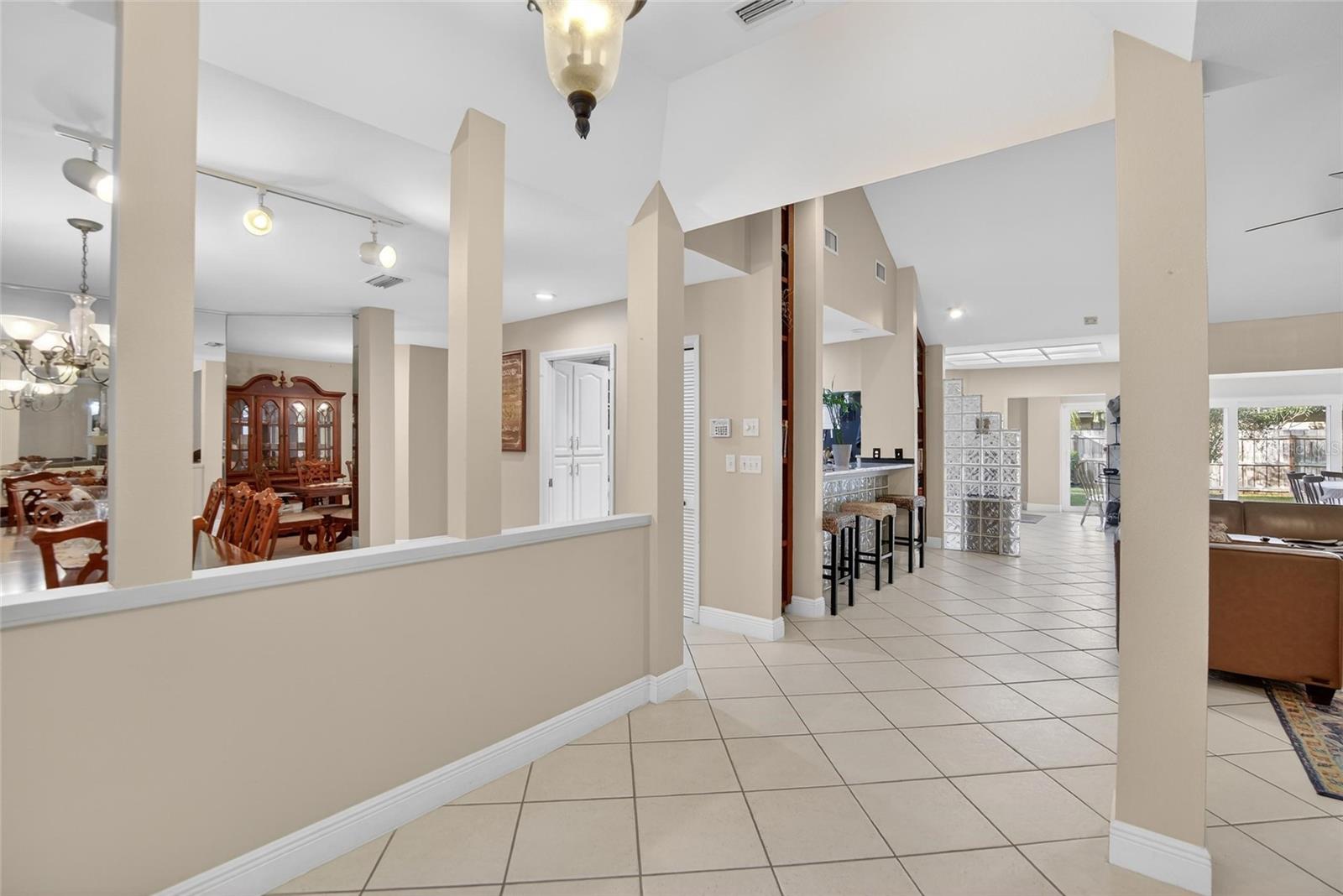 BARRINGTON OAKS EAST - Residential