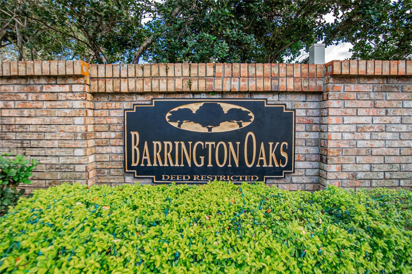 BARRINGTON OAKS EAST - Residential
