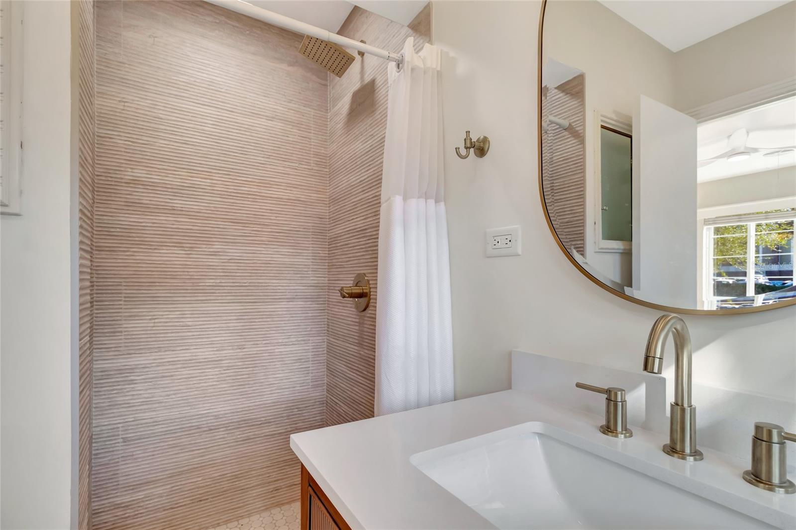 COLONIAL PARK SUB - Residential