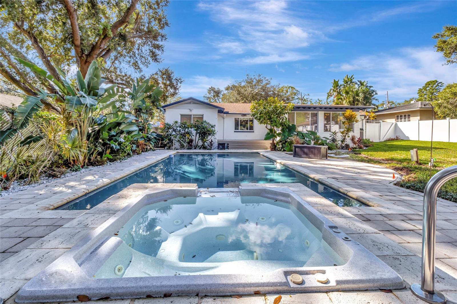 COLONIAL PARK SUB - Residential