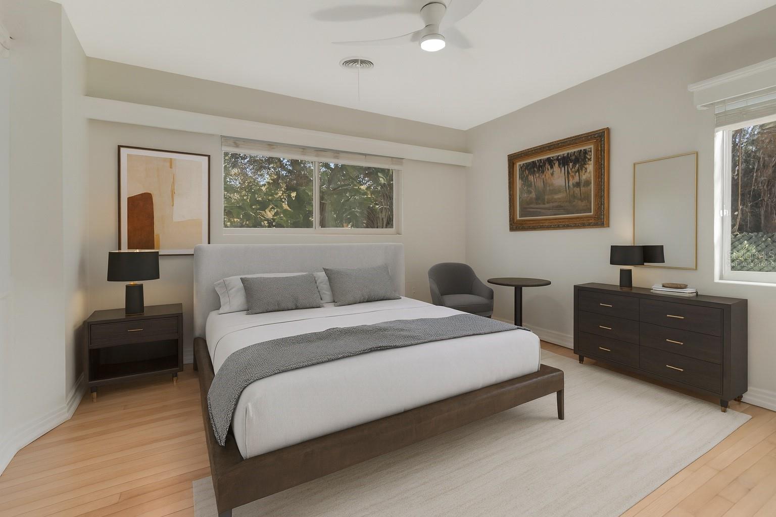 1217 E AMELIA STREET