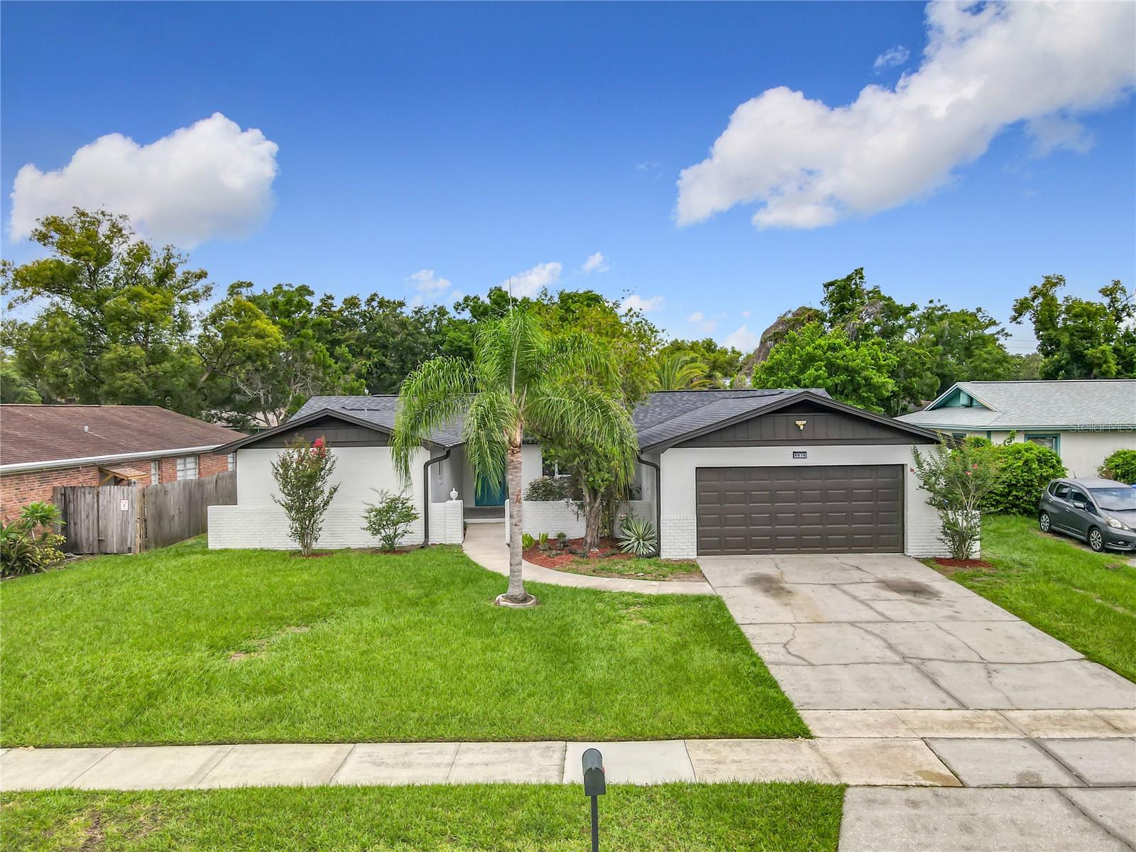 8676 HILLSIDE DRIVE