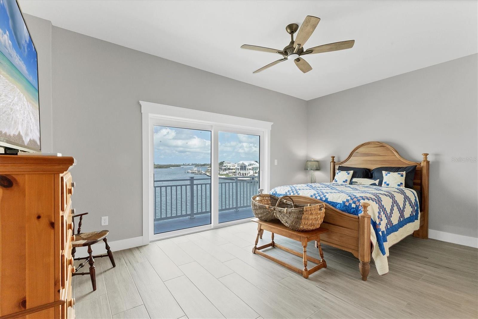 CAPE HAZE SUB - Residential