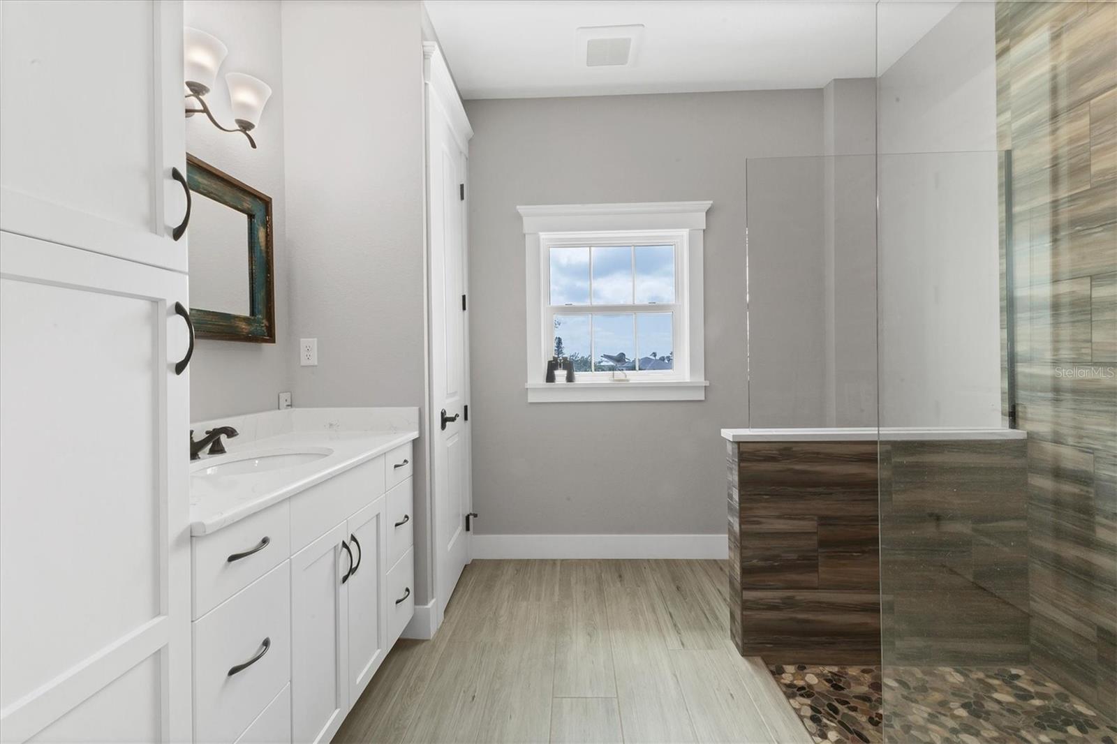 CAPE HAZE SUB - Residential