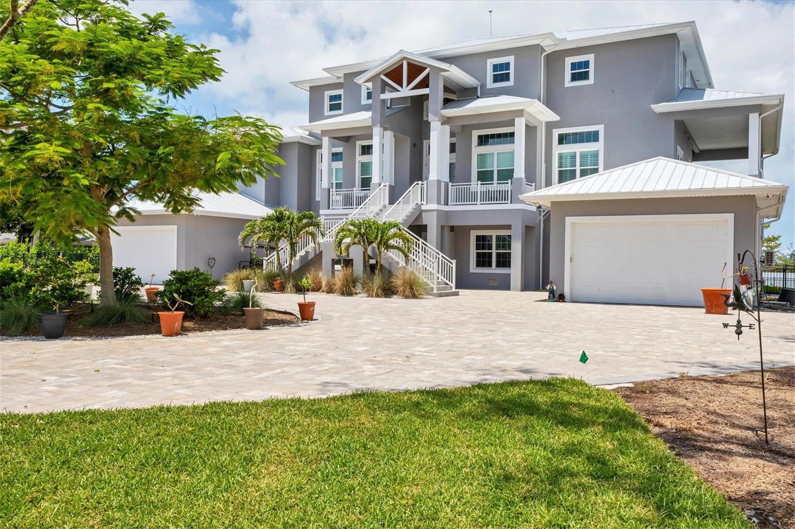 CAPE HAZE SUB - Residential