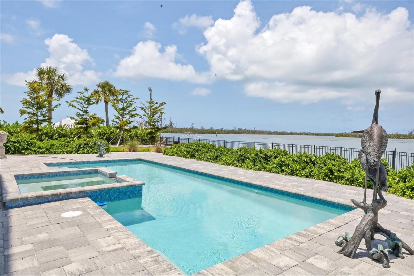 CAPE HAZE SUB - Residential