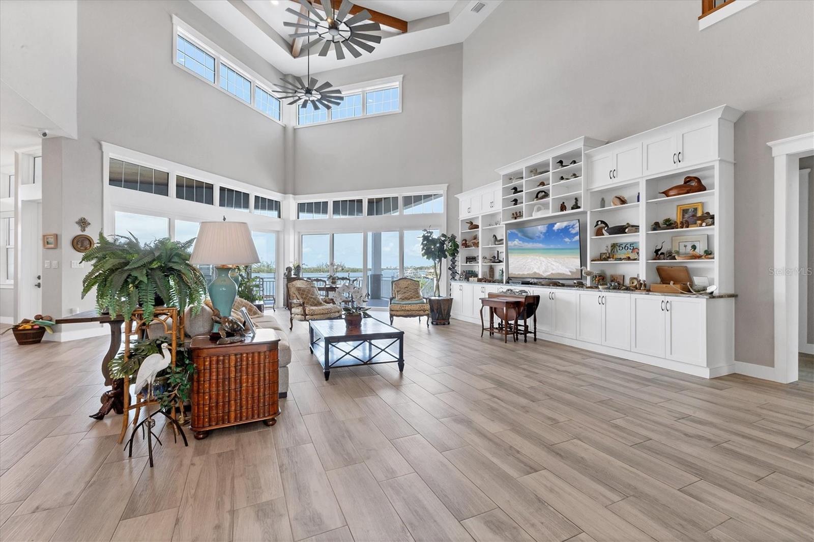 CAPE HAZE SUB - Residential