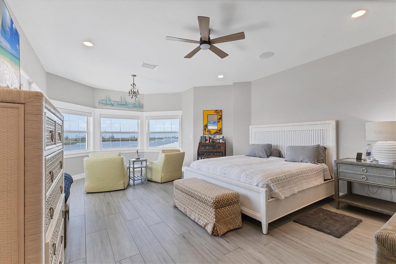 CAPE HAZE SUB - Residential