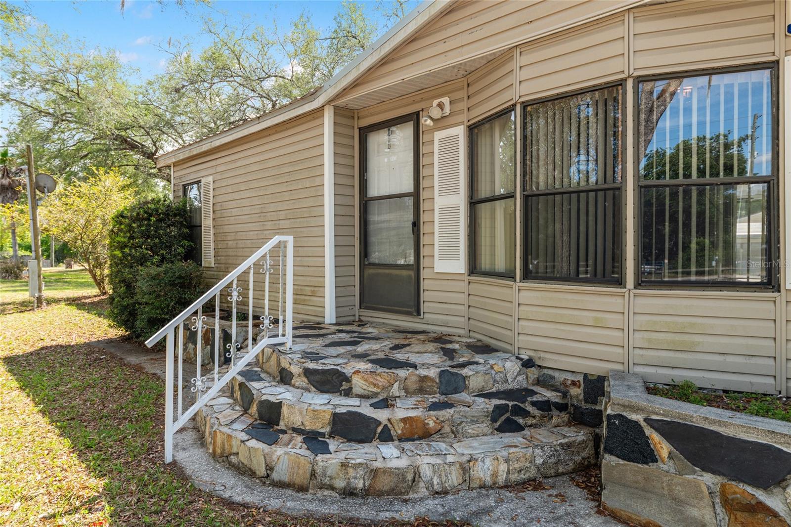 FLORIDA HIGHLANDS - Residential