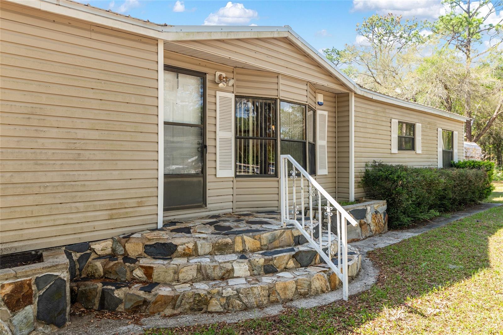 FLORIDA HIGHLANDS - Residential