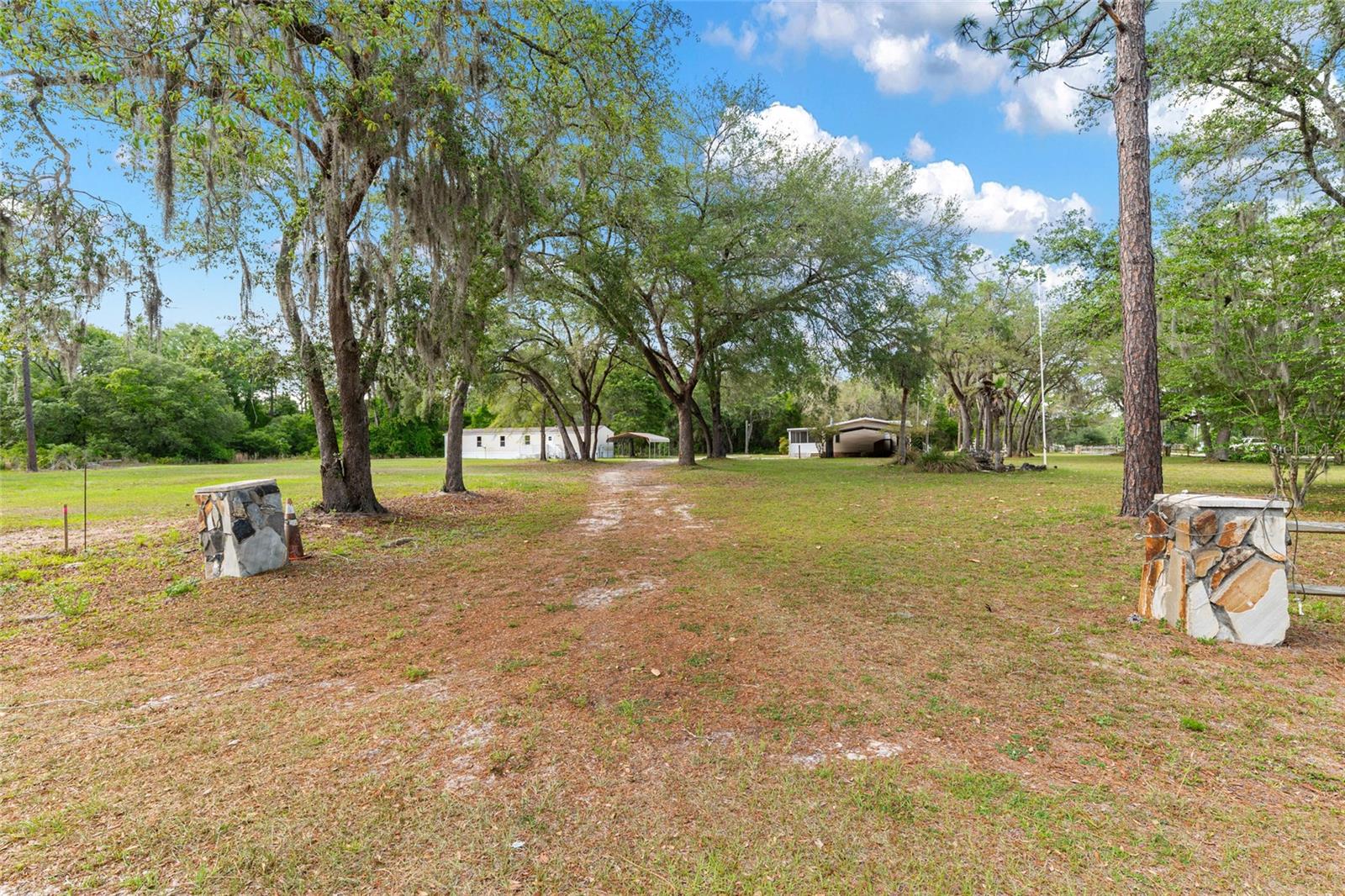 FLORIDA HIGHLANDS - Residential