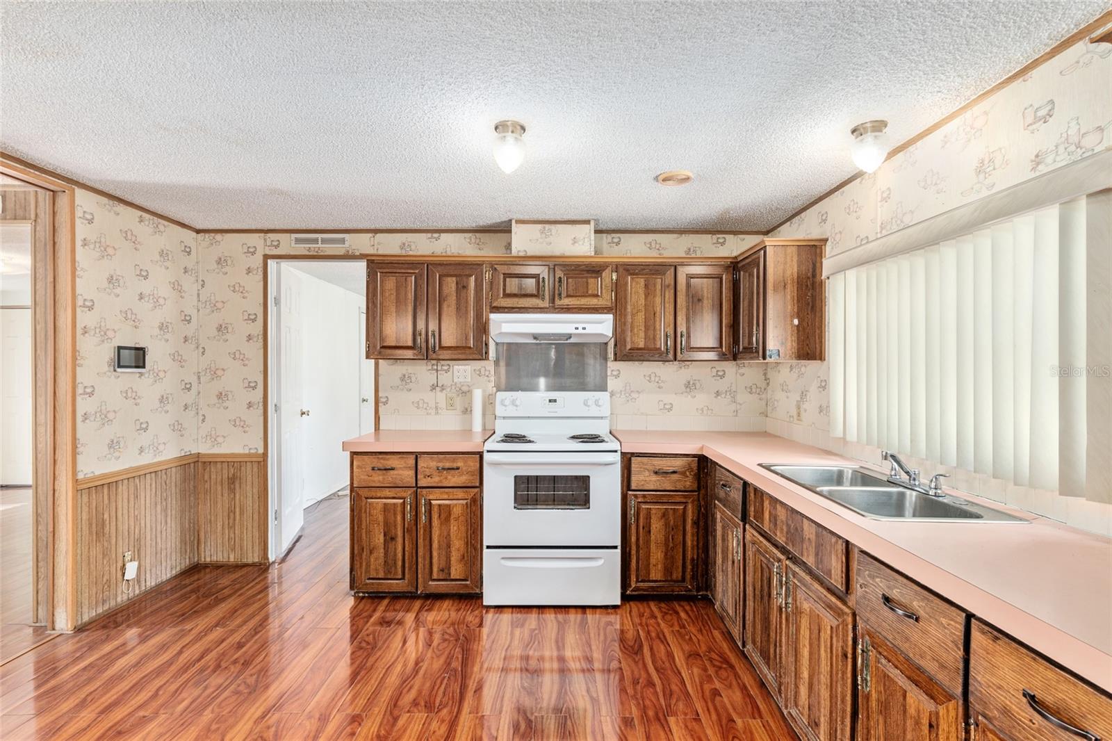 FLORIDA HIGHLANDS - Residential