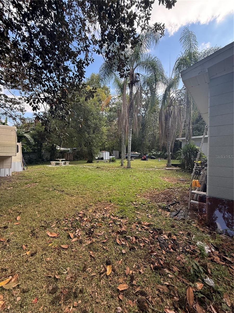 WELLSWORTH PARK - Residential Lease