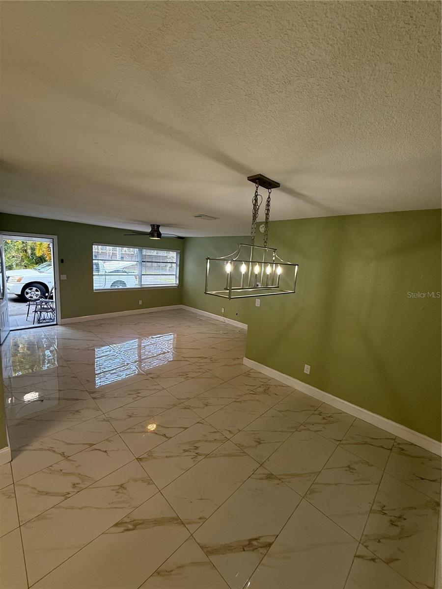 WELLSWORTH PARK - Residential Lease