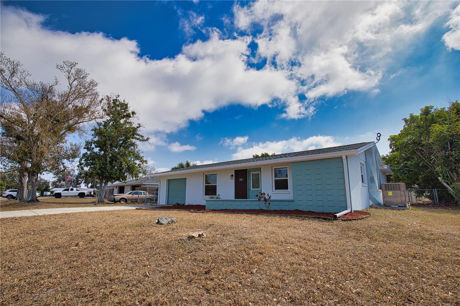 OVERBROOK GARDENS - Residential